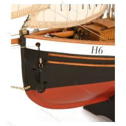 Cotre Pilote Jolie Brise - Maquette de bateau en bois de Artesania Latina