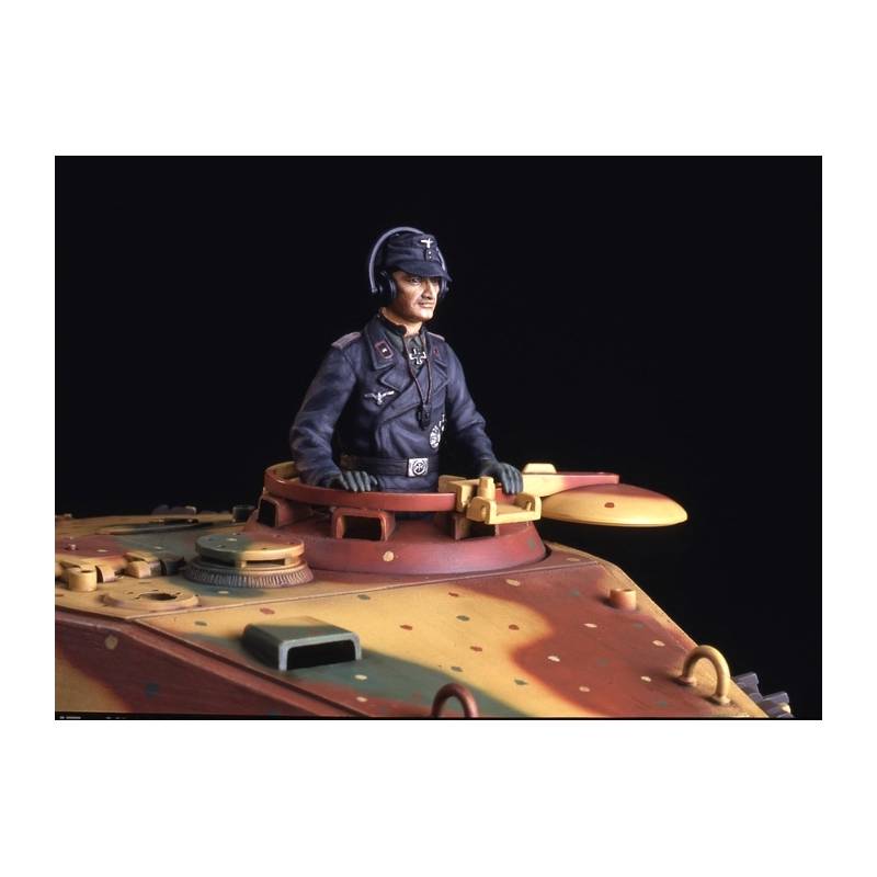 Tamiya "Tigre Royal" (King Tiger) 1/16 Radio-Controlled Tank - Tamiya 56018