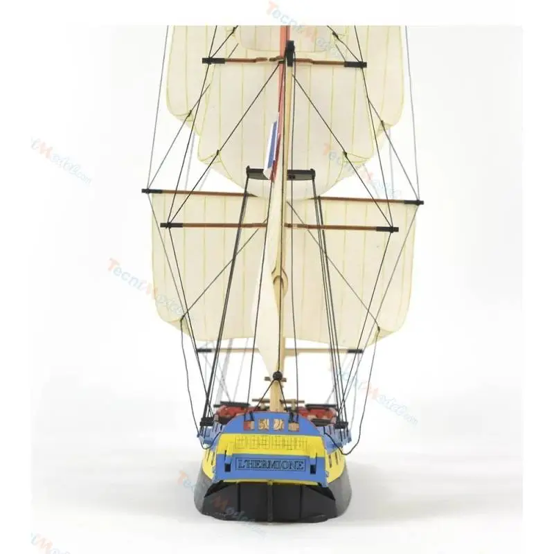 Easy Kit Hermione 1/160 de Artesania Latina 17000