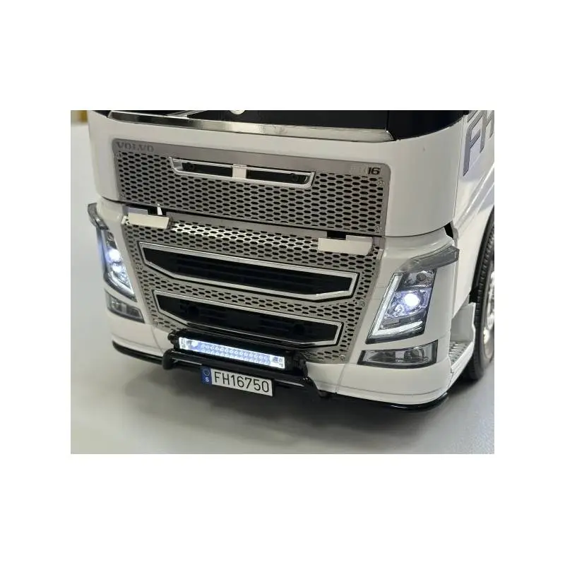 Paire de feux avant pour Volvo FH16 Tamiya avec feux de jour blanc