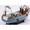"Boulognes Etaples" wooden radio-controlled Kit Trawler at 1/20 scale - Billing-Boats BB534