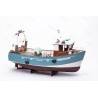 "Boulognes Etaples" wooden radio-controlled Kit Trawler at 1/20 scale - Billing-Boats BB534