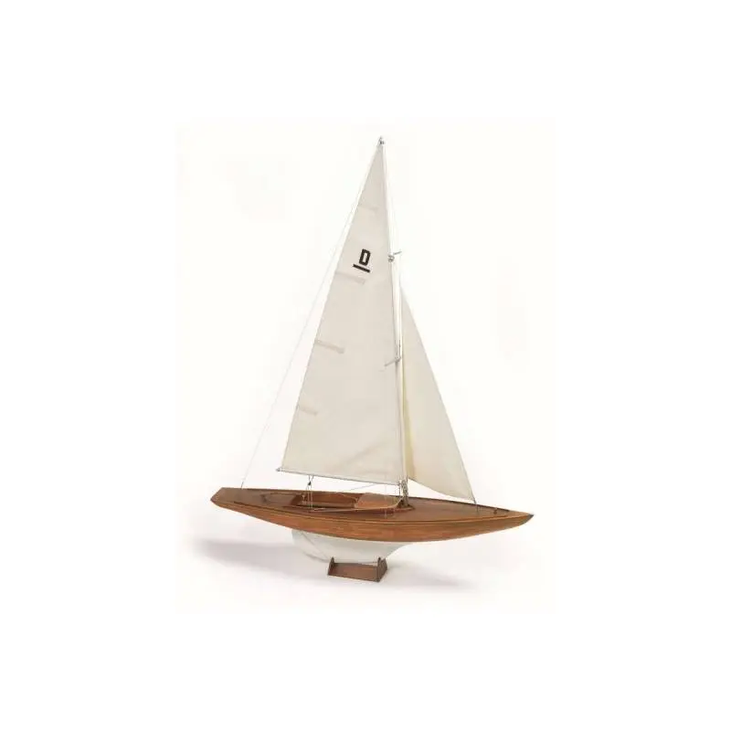Voilier "Dragon" RC 1/12, kit en bois de Billing-Boats