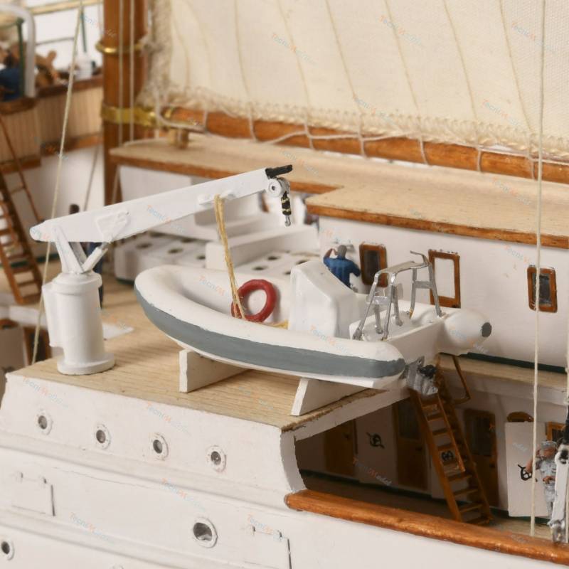 Maquette Voilier en bois Juan Sebastián de Elcano 1/140 - Artesania Latina 22521