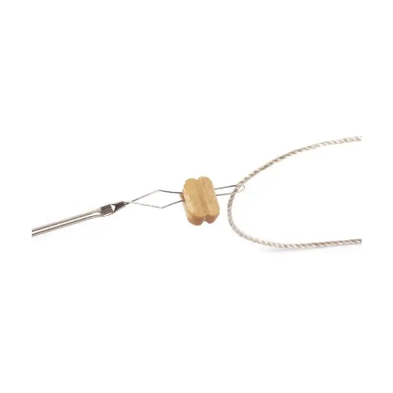 Lot de trois outils à enfiler les fils - de Artesania Latina 27641