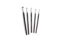 Lot de 5 pinceaux pour le modélisme - Artesania Latina 17100L