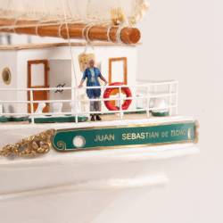 Maquette Voilier en bois Juan Sebastián de Elcano 1/140 - Artesania Latina 22521