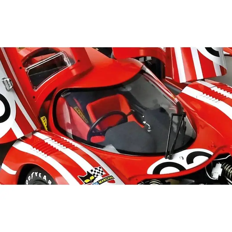 Maquette Porsche 917 KH #23 Le Mans 1970 1/8 - Vue de 3/4 avant sur pare-brise - Full Kit IXO Collections - TecniModel