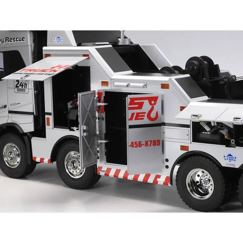 Pack complet Camion Tamiya 47528 Volvo FH16 750 Globetrotter Dépanneuse PL 8x4 peinte en Aluminium Brillant TS-17