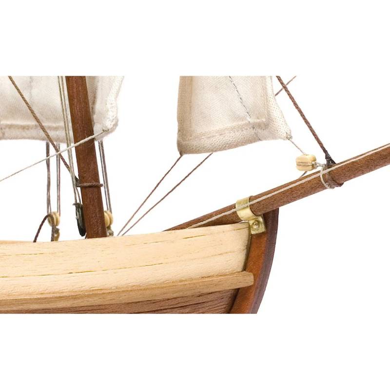 Maquette de la chaloupe du Bounty – 1/24 - Vue de la proue - OCCRE 52003 - TecniModel