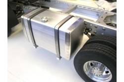 Mini hydraulic pump included in a tank