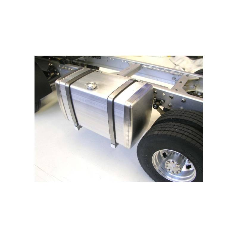 Mini hydraulic pump included in a tank