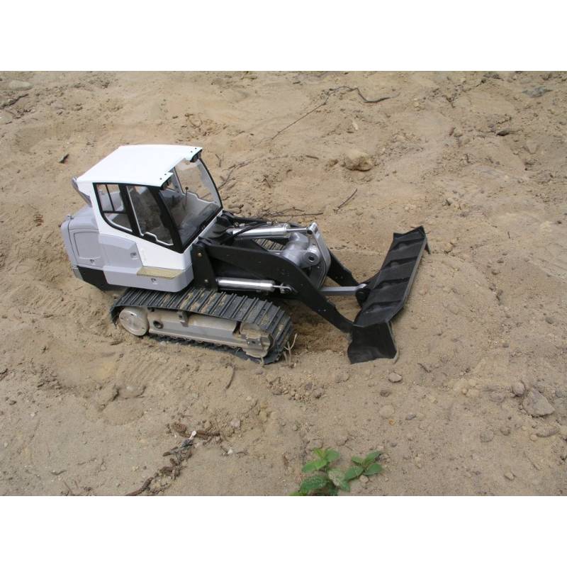 Hydraulic assembly for LR634