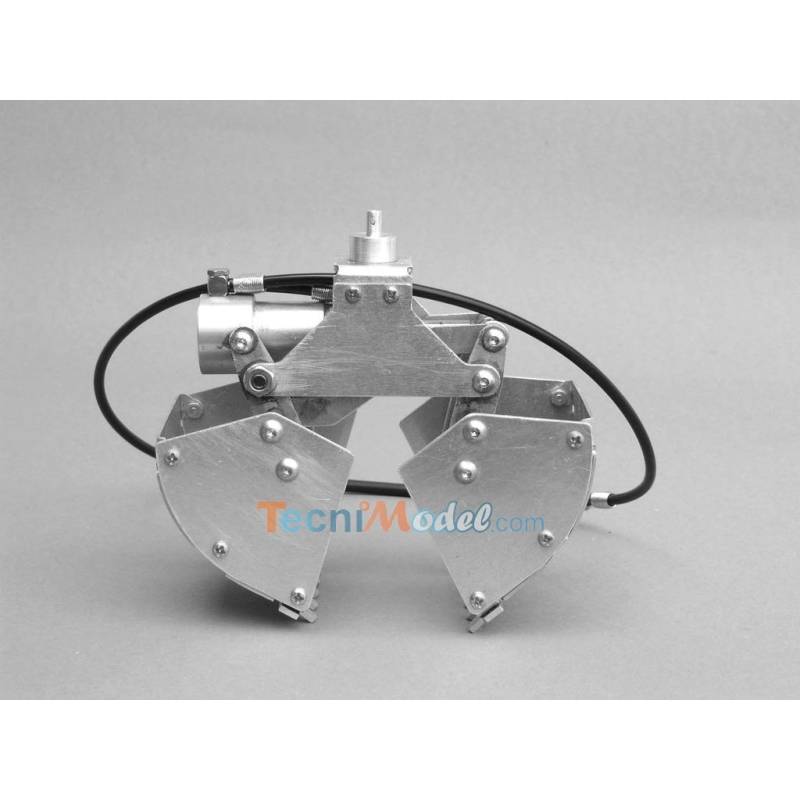 Bucket Gripper for Radio-Controlled Crane by Leimbach