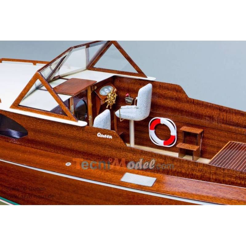 Queen Wooden Yacht 1/10 Kit by Aero-Naut 308000